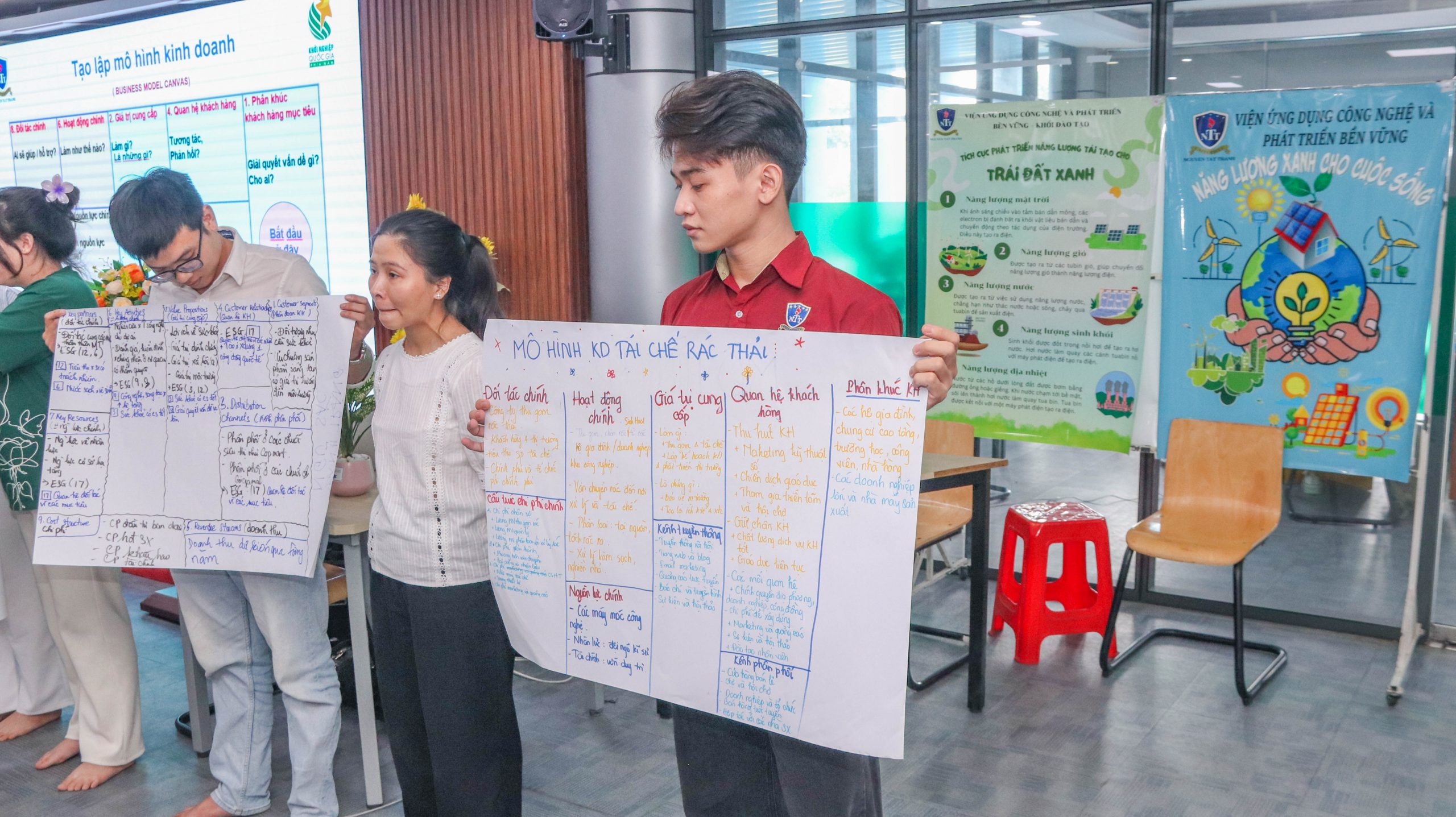 Trường Đại học Nguyễn Tất Thành lan tỏa tinh thần khởi nghiệp cho sinh viên trong và ngoài trường