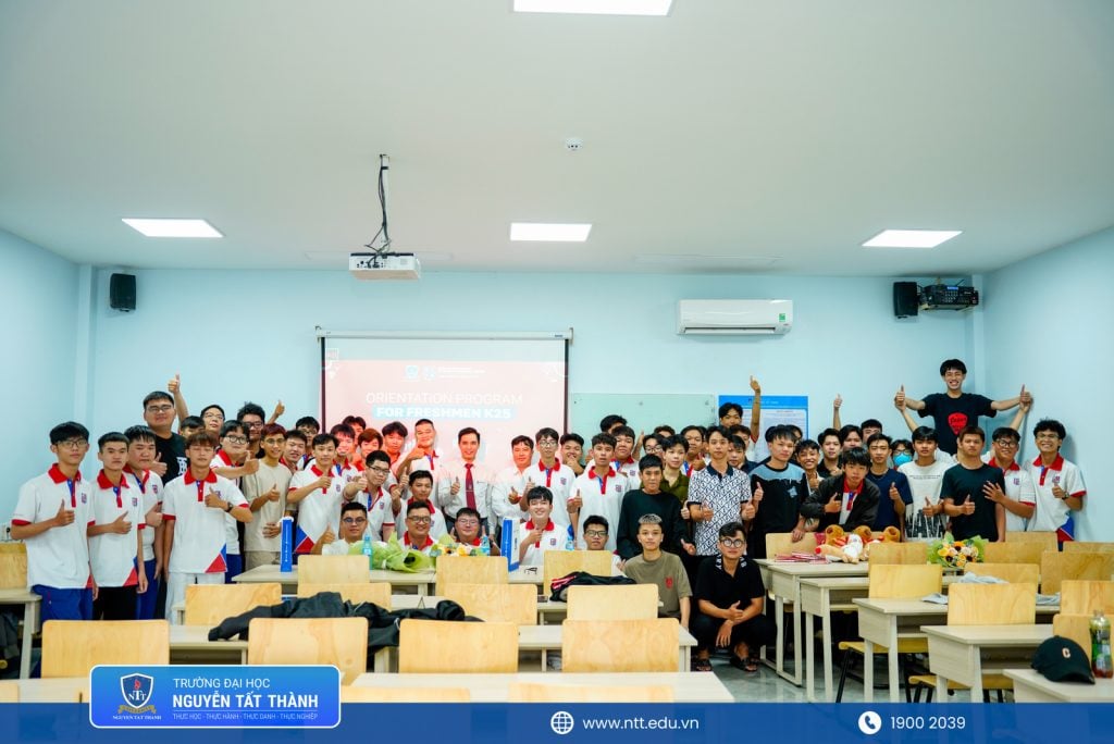Viện NIIE sinh hoạt đầu khóa cho sinh viên khối kỹ thuật