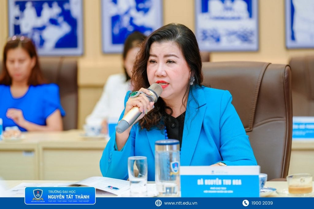 Bà Nguyễn Thu Nga - Phó Chủ tịch Hội Doanh nhân Sài Gòn TP.HCM phát biểu tại phiên thảo luận