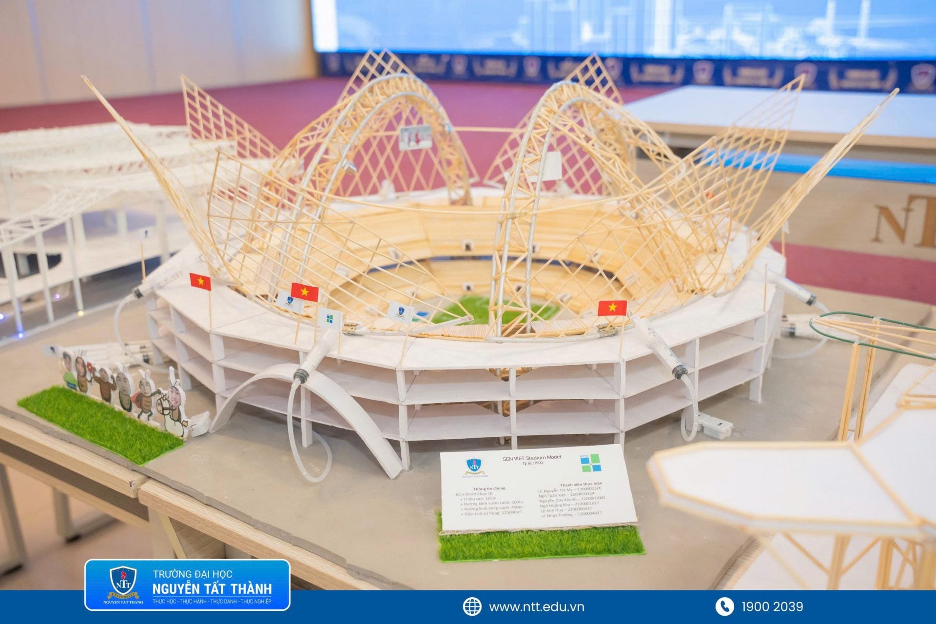 Môi trường học tập ngành Kỹ thuật xây dựng NTTU chú trọng thực hành, giúp sinh viên hình thành kỹ năng nghề nghiệp từ sớm