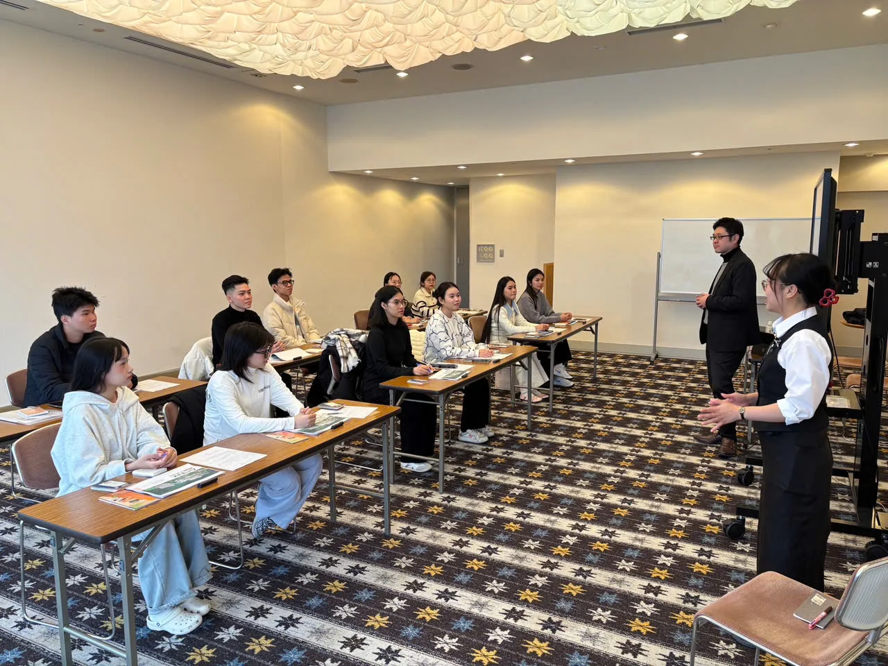 Sinh viên Khoa Du lịch Trường Đại học Nguyễn Tất Thành tham gia chương trình thực tập quốc tế tại Nhật Bản, trải nghiệm môi trường khách sạn chuyên nghiệp và rèn luyện kỹ năng nghề nghiệp chuẩn quốc tế