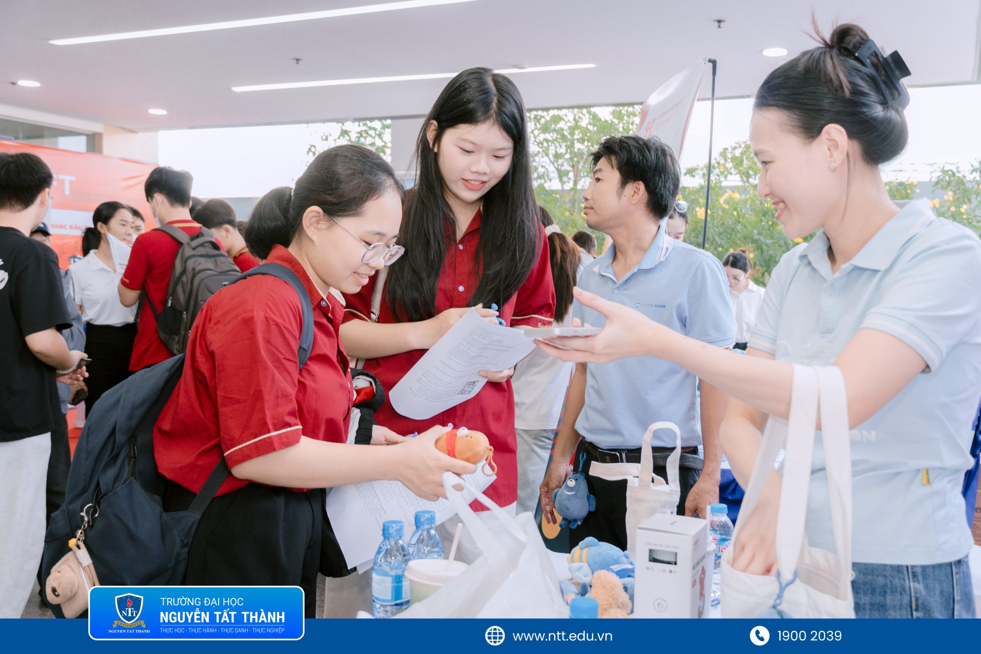 Ngày hội tuyển dụng NTTU