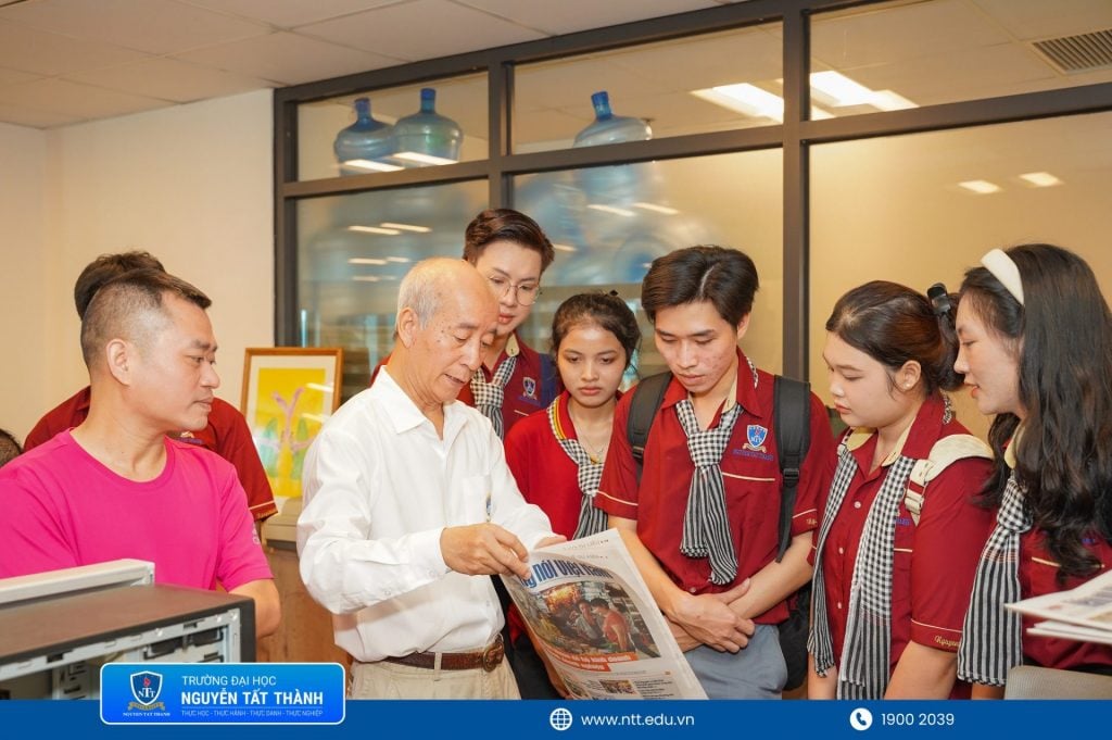 Hoạt động kiến tập và kết nối doanh nghiệp giúp sinh viên Truyền thông đa phương tiện NTTU hiểu rõ môi trường nghề nghiệp thực tế
