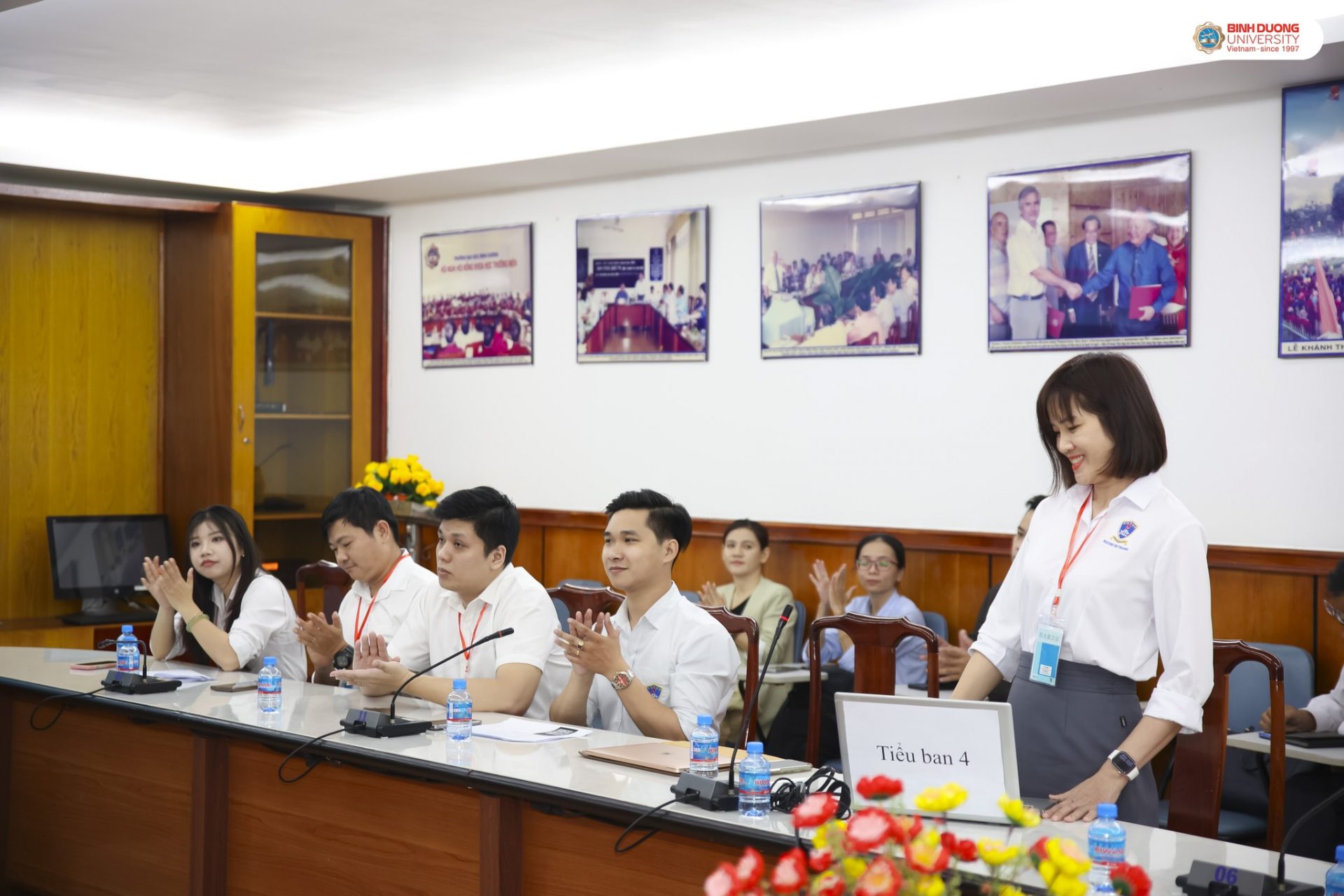 Đại diện NTTU chia sẻ tại phiên thảo luận