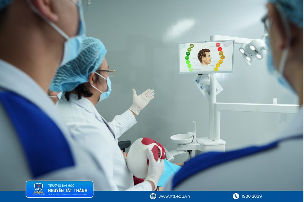 Phòng Tiểu phẫu thuật mô phỏng