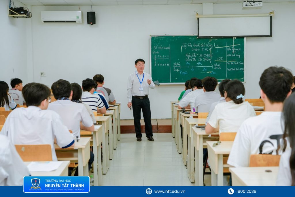 phổ biến quy chế thi