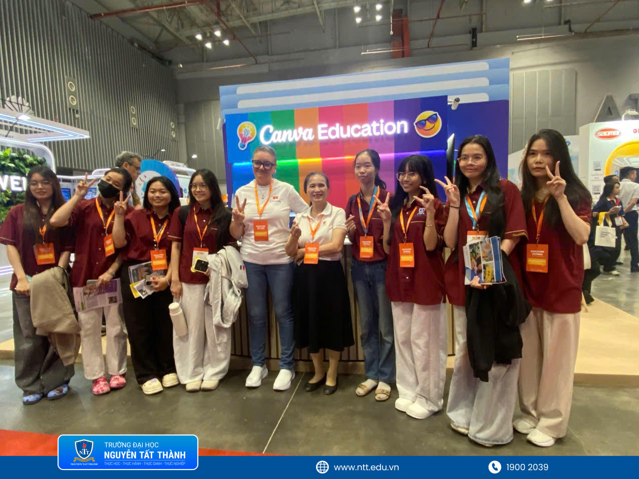 Chuyến tham quan thực tế tại Education Vietnam 2026 mang đến cho sinh viên ngành Công nghệ Giáo dục NTTU nhiều cơ hội tiếp cận môi trường công nghệ và xu hướng giáo dục hiện đại.