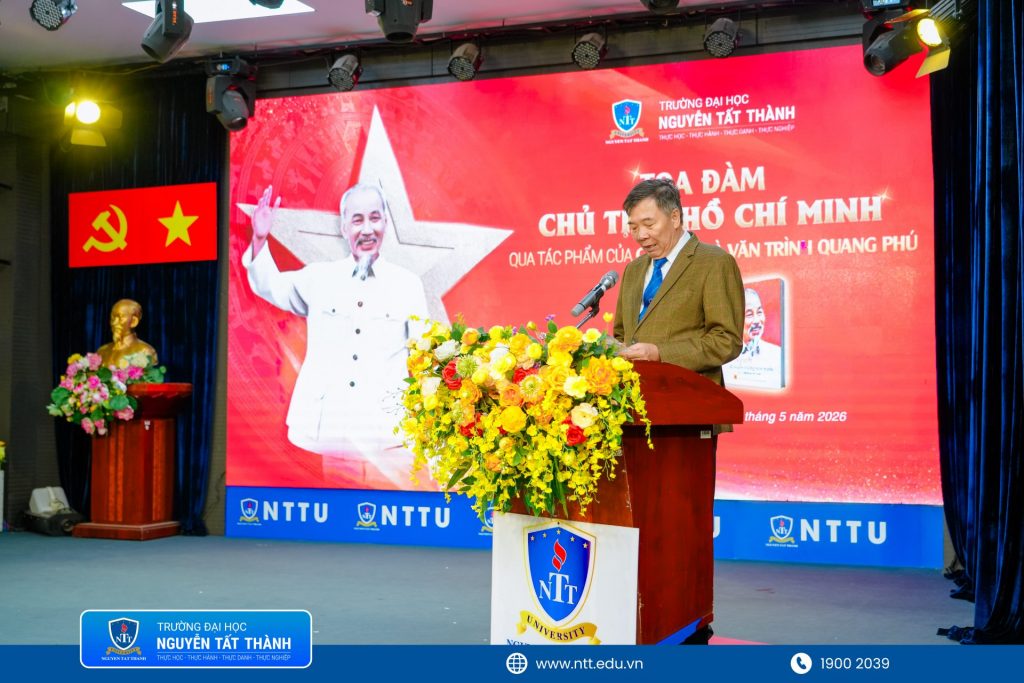 Thầy Hồng