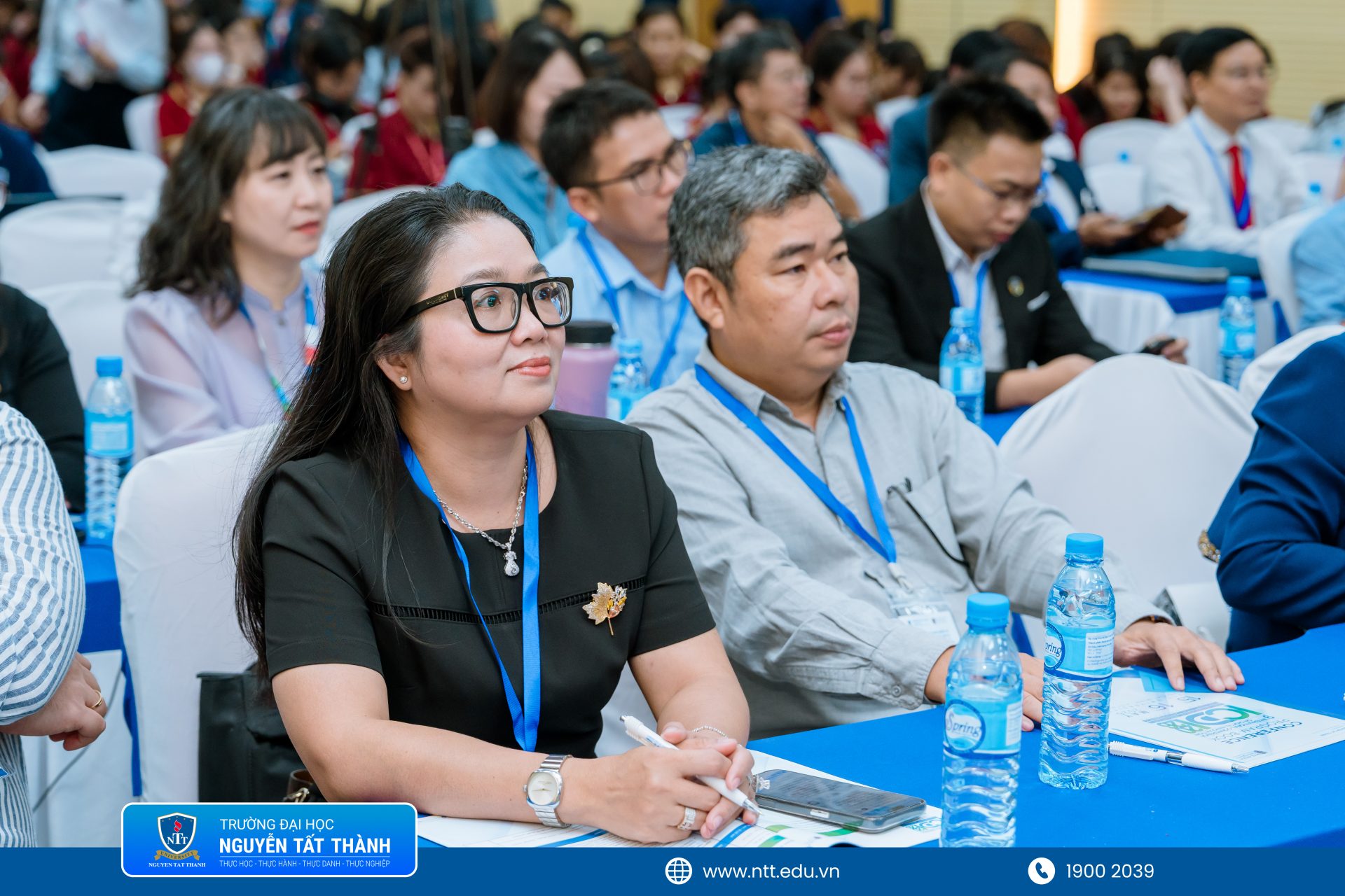 Toàn cảnh Hội thảo Khoa học Quốc tế ICDI-2026 quy tụ nhiều học giả, chuyên gia và doanh nghiệp trong lĩnh vực AI, kinh tế xanh và chuyển đổi số tại Trường ĐH Nguyễn Tất Thành
