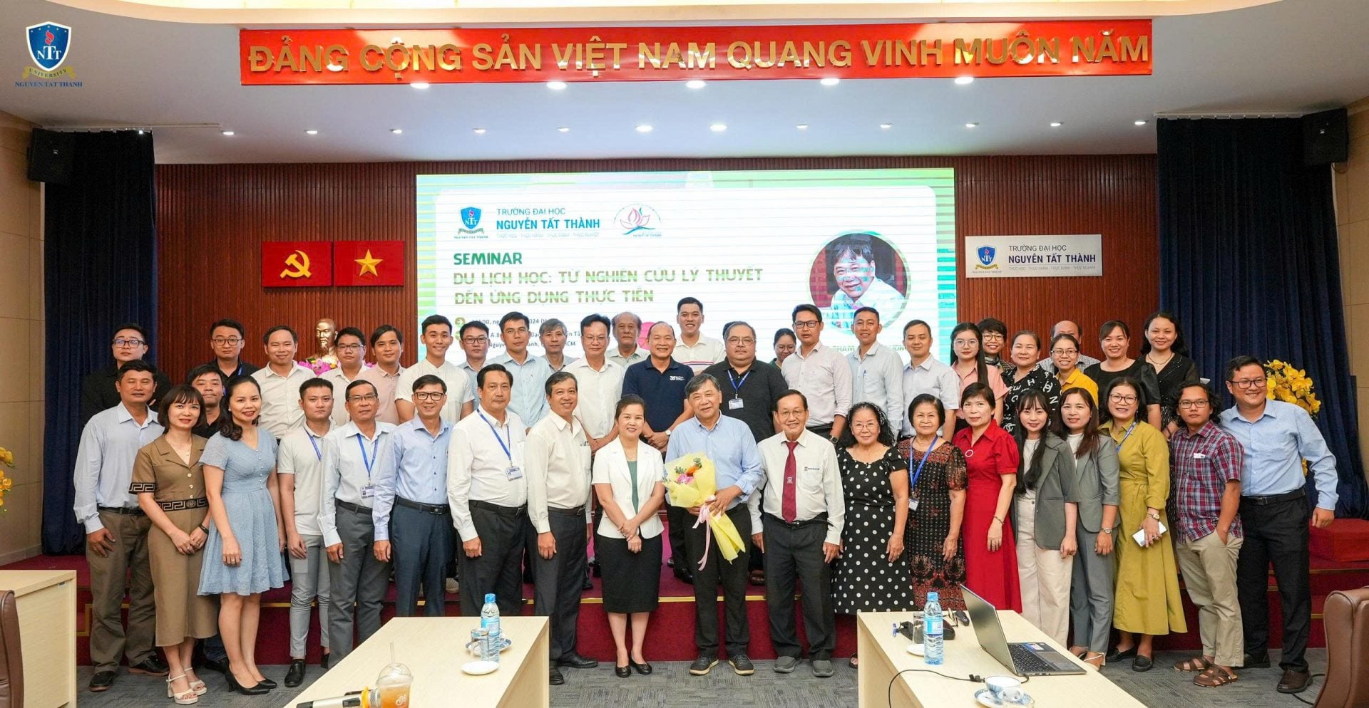 Hội thảo khoa học quốc gia về phát triển sản phẩm du lịch đặc thù thu hút sự tham gia của nhiều nhà khoa học, chuyên gia và cơ sở đào tạo trên cả nước.