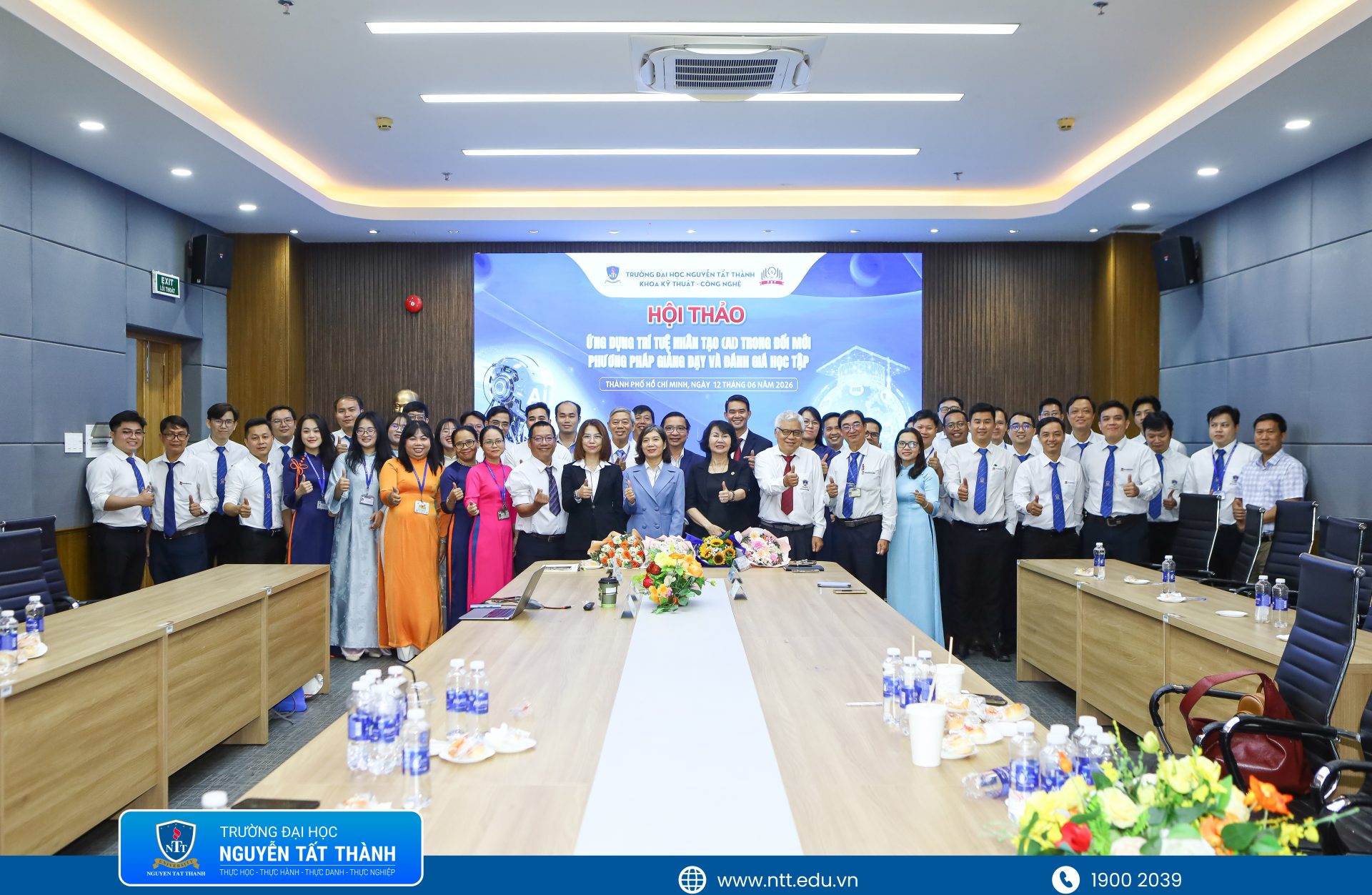 Toàn cảnh Hội thảo “Ứng dụng Trí tuệ nhân tạo (AI) trong đổi mới phương pháp giảng dạy và đánh giá học tập” do Khoa Kỹ thuật – Công nghệ, Trường Đại học Nguyễn Tất Thành tổ chức