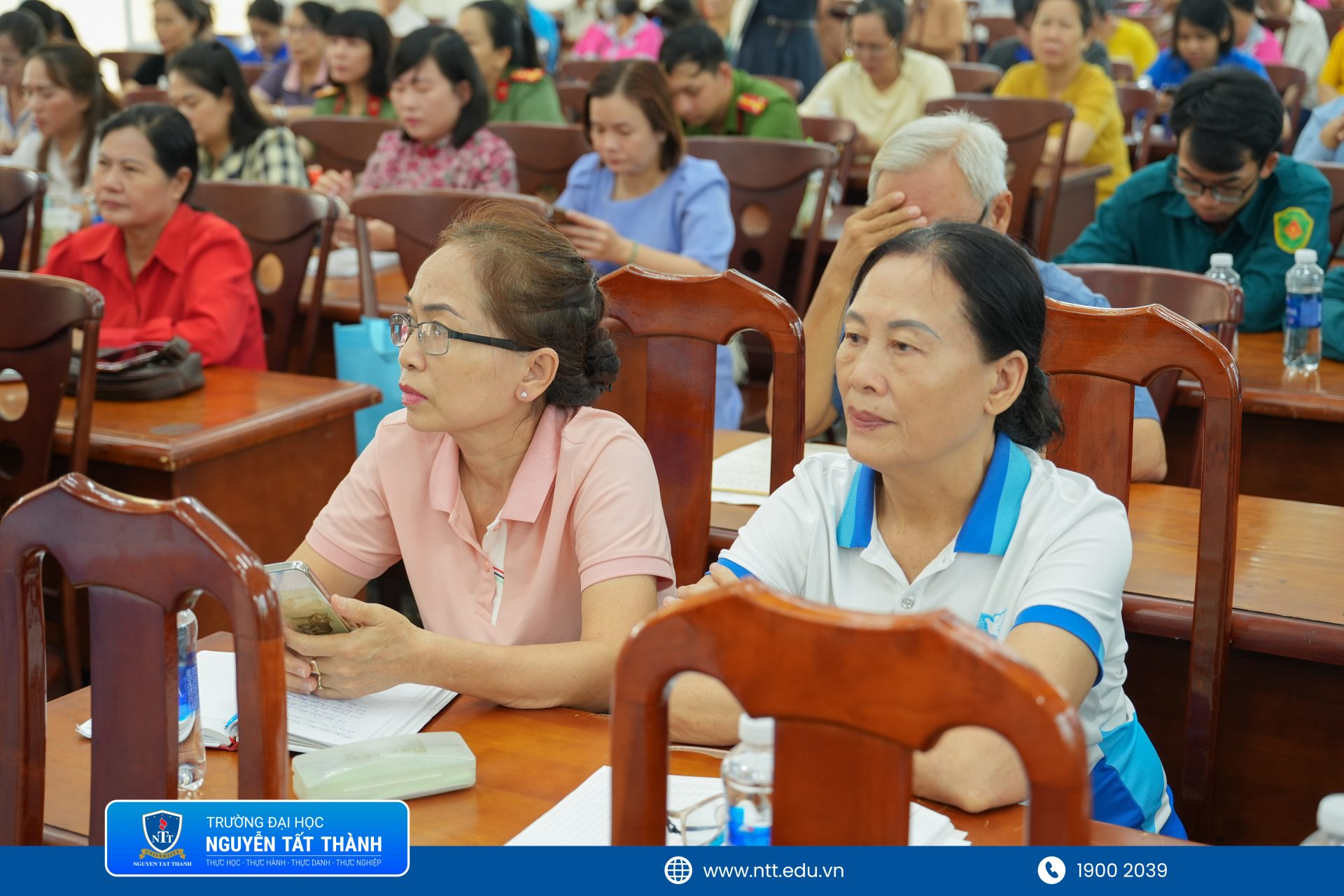 Chương trình do UBND phường An Hội Tây phối hợp với Khoa Luật – Trường Đại học Nguyễn Tất Thành tổ chức nhằm tuyên truyền, phổ biến pháp luật về quyền trẻ em