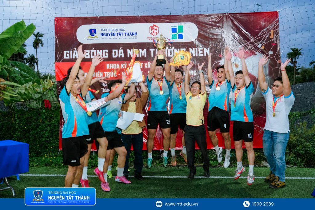 Đội vô địch giải đấu