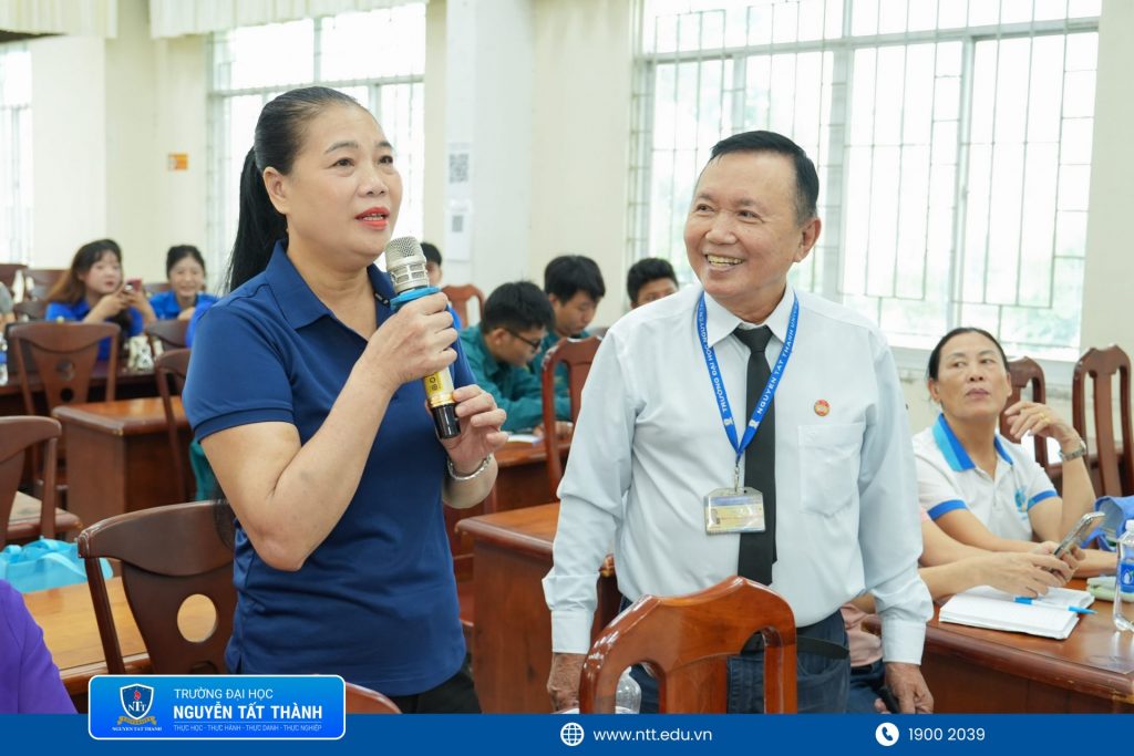 Giảng viên Khoa Luật – Trường Đại học Nguyễn Tất Thành giải đáp các thắc mắc của người dân liên quan đến quyền trẻ em, trách nhiệm bảo vệ trẻ em và quy định pháp luật về phòng, chống bạo lực trẻ em