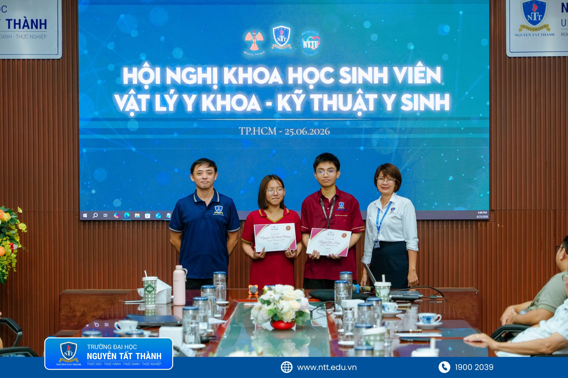 Hoi nghi khoa hoc sinh vien