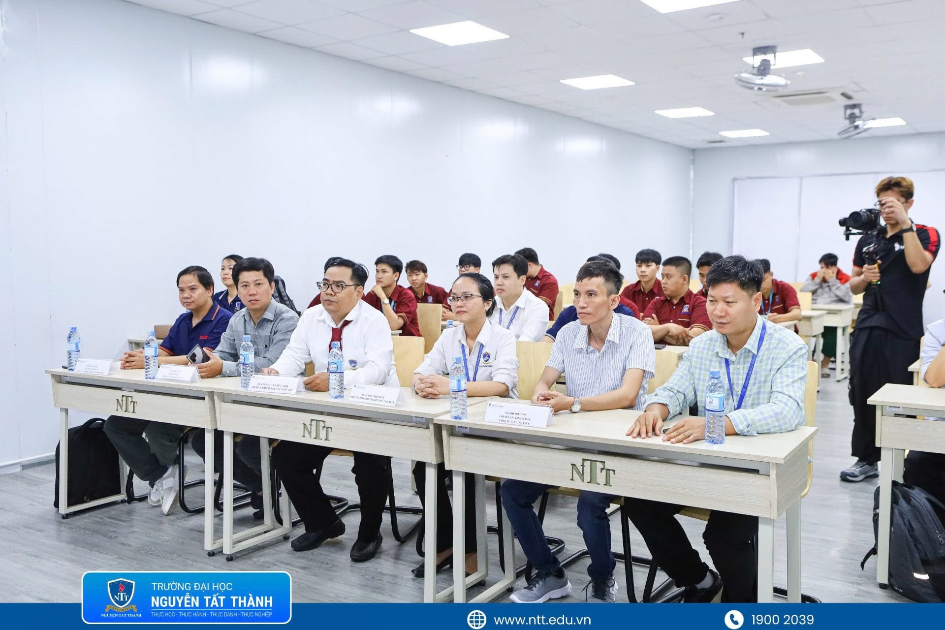 Cuộc thi là sân chơi học thuật giúp sinh viên ngành Cơ khí chế tạo máy kiểm tra năng lực thực hành, làm chủ công cụ thiết kế số và từng bước thích ứng với yêu cầu của doanh nghiệp