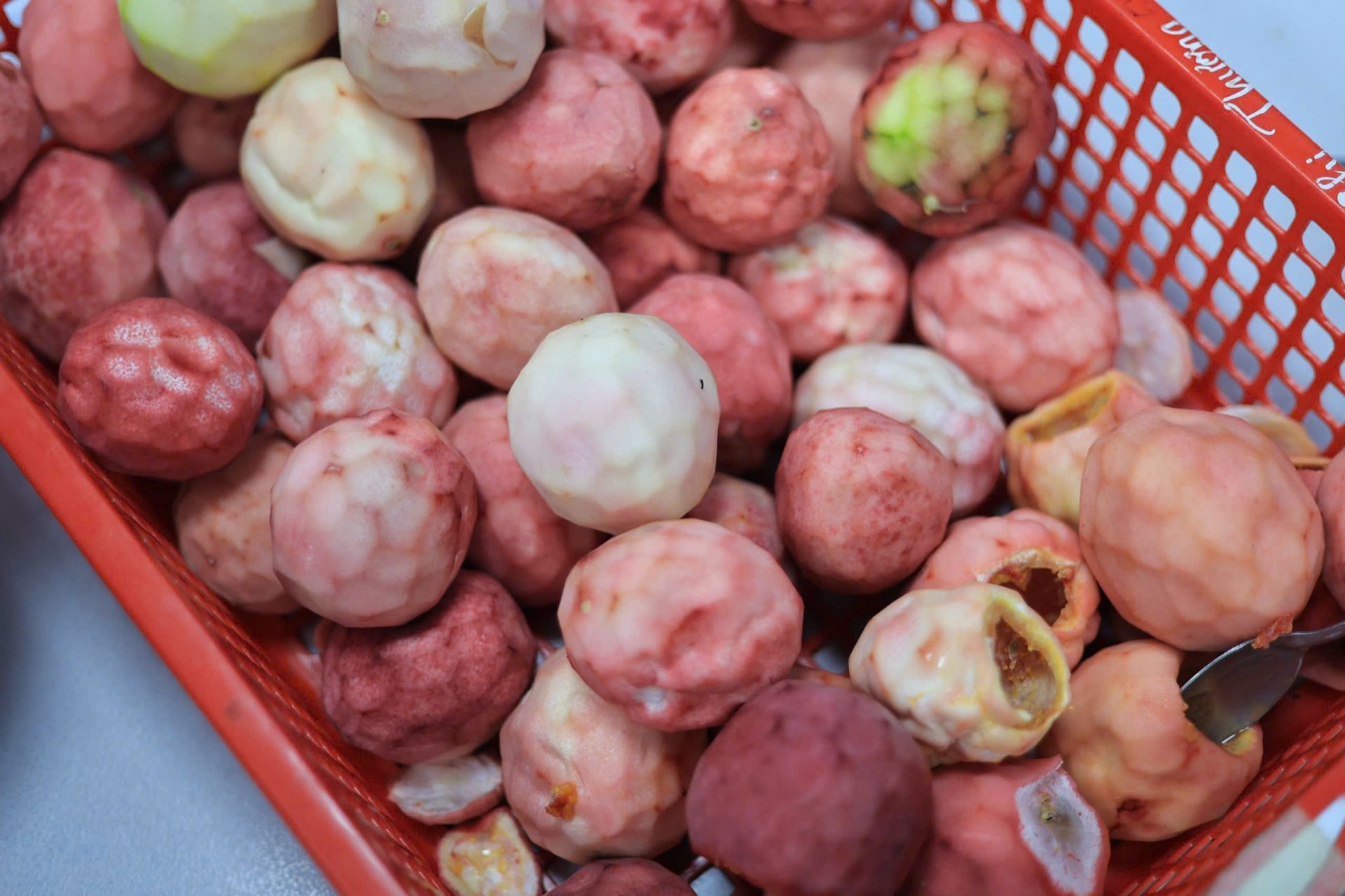 Quy trình chiết pectin từ vỏ chanh dây tím