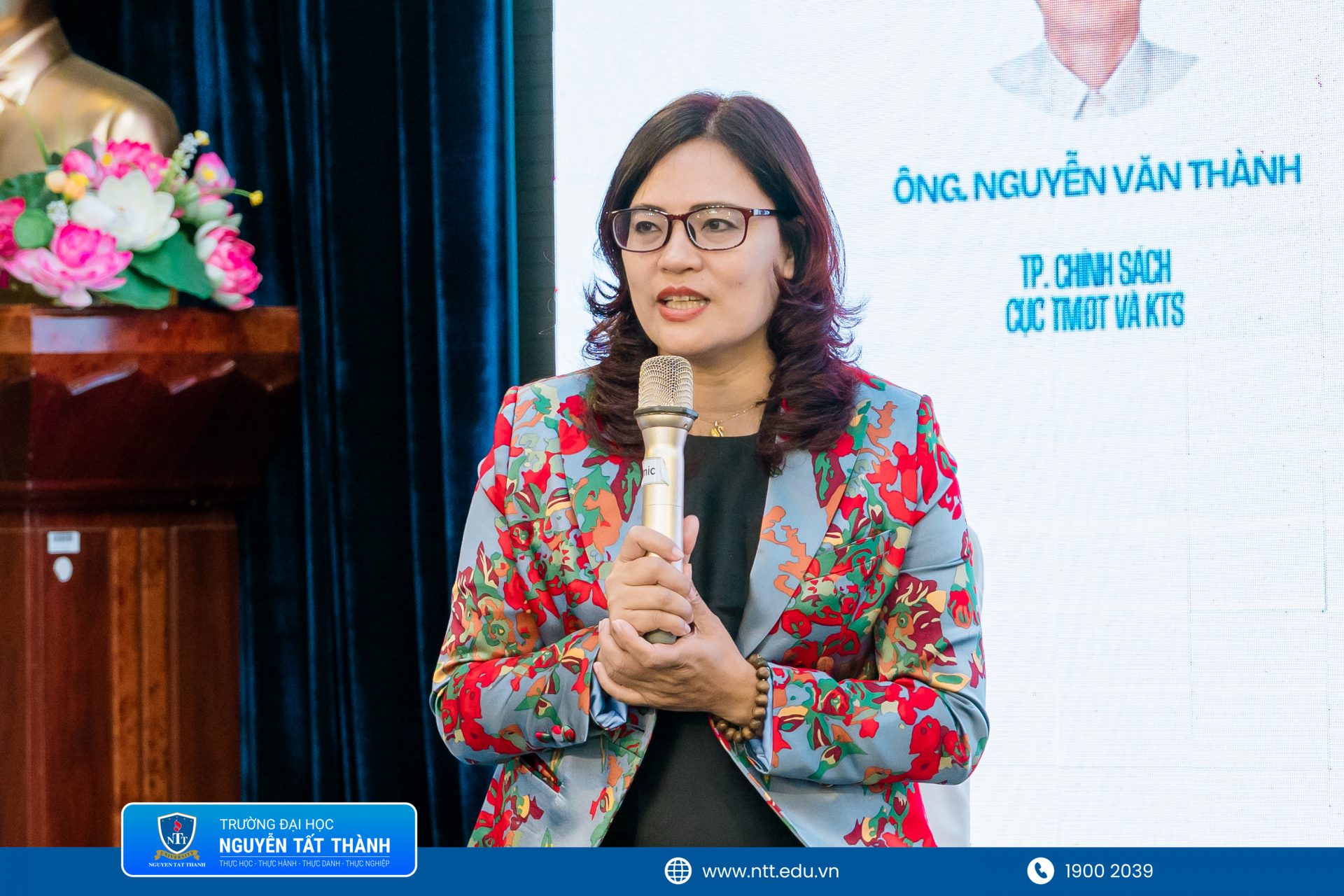 7. TS.LS Đặng Thị Thu Huyền – Trưởng khoa Luật NTTU chia sẻ góc nhìn về vai trò của tuân thủ pháp luật trong quản trị doanh nghiệp và xây dựng uy tín thương hiệu