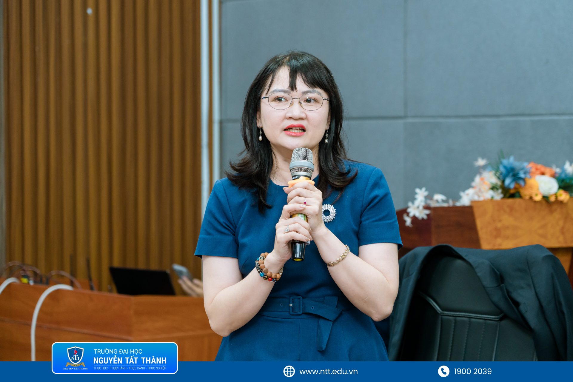 TS. Nguyễn Hữu Thuần Anh – Phó Trưởng phòng Khoa học Công nghệ, Trường Đại học Nguyễn Tất Thành giới thiệu các chính sách hỗ trợ liên quan đến sở hữu trí tuệ của Nhà trường