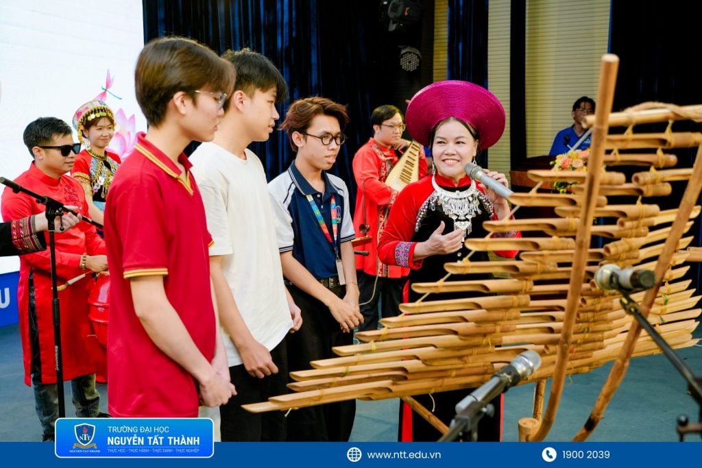 am nhac hoc duong