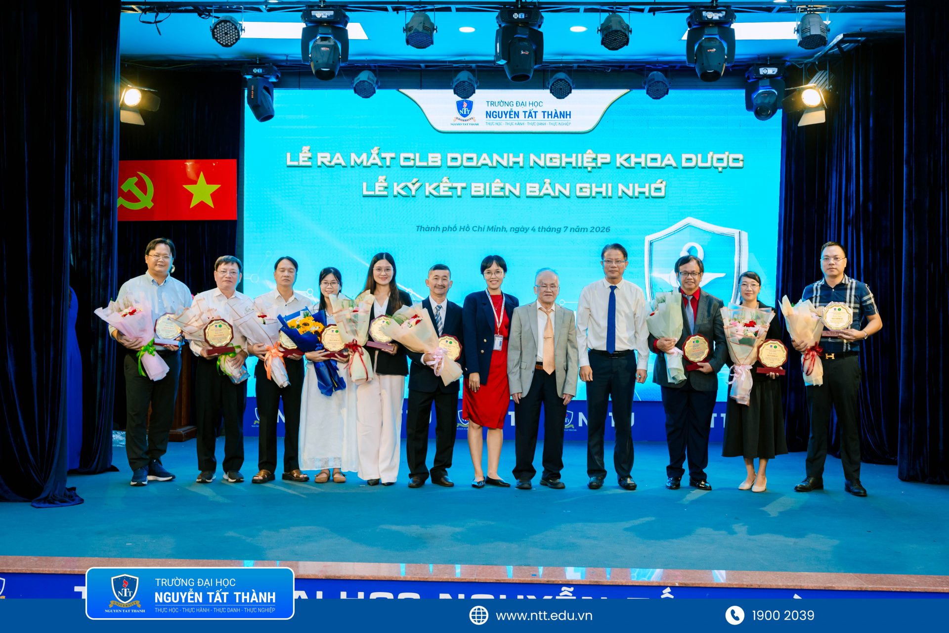 hoi thao khoa Duoc