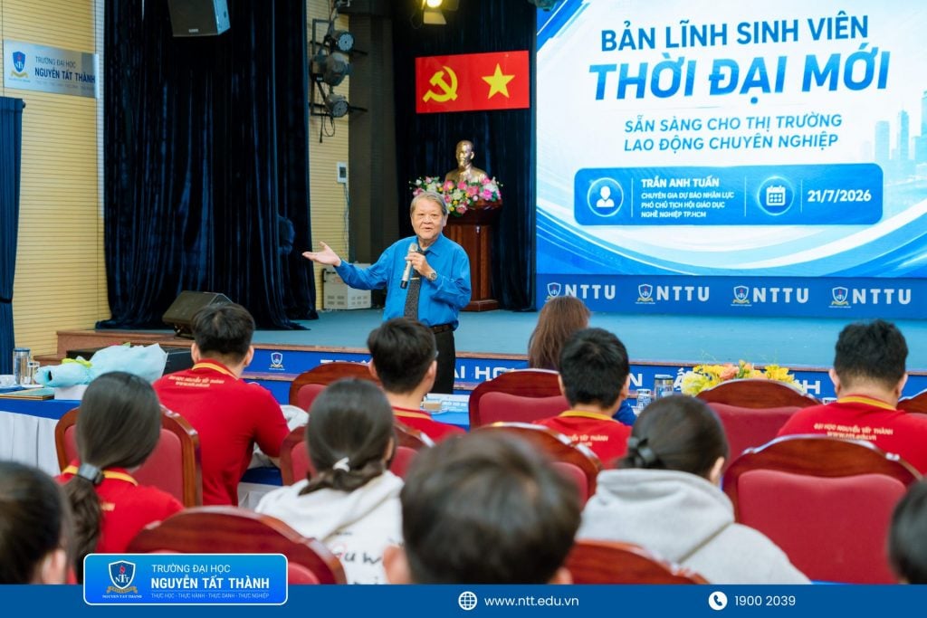 Chi tiết đính kèm Thay-Tran-Anh-Tuan-–-Chuyen-gia-Du-bao-nguon-nhan-luc-Pho-Chu-tich-Hoi-Giao-duc-Nghe-nghiep-TP.-Ho-Chi-Minh