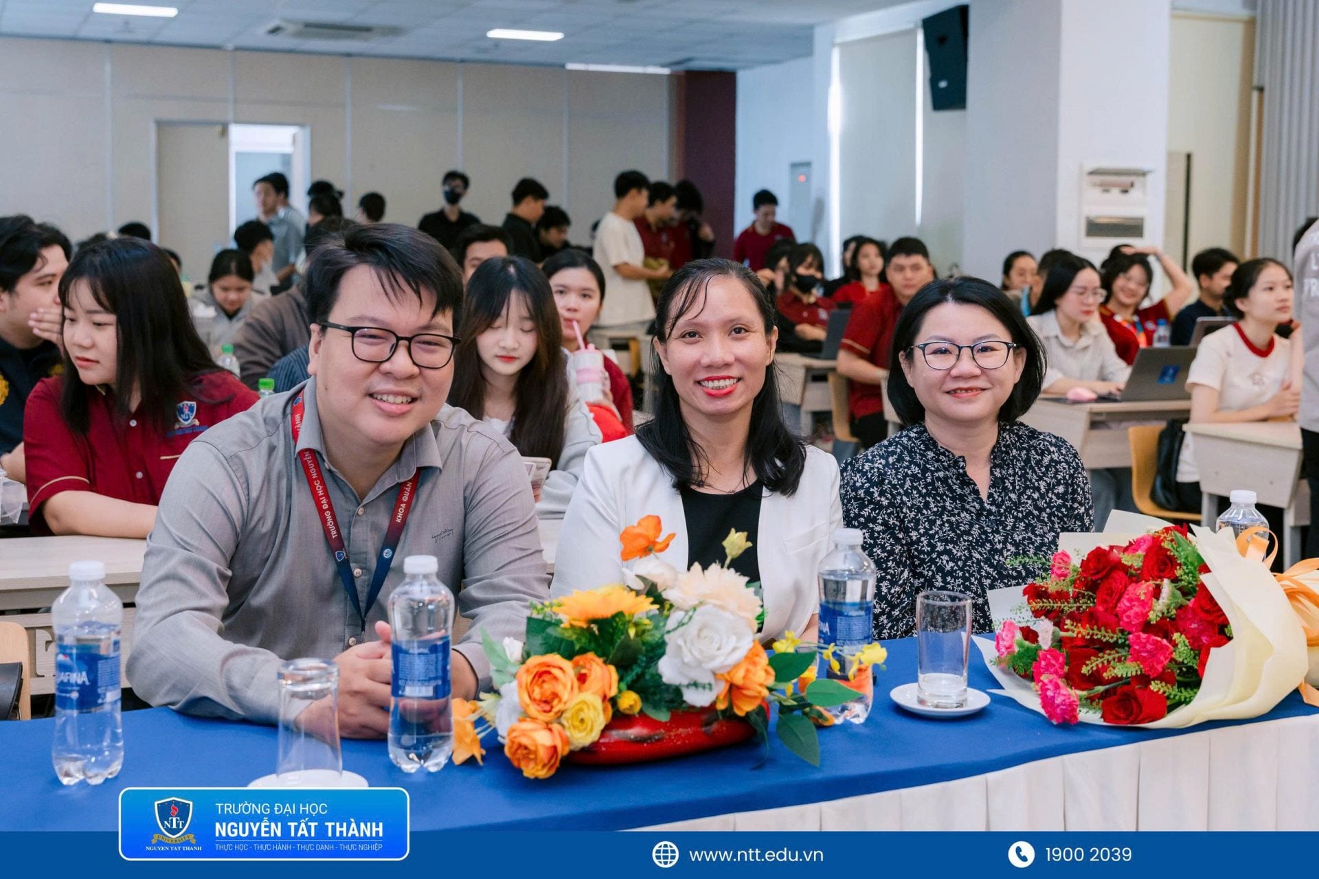 The seminar “iLogistics – From Theory to Practice: Lessons in Procurement Management” contributes to expanding practical experiences for Logistics and Supply Chain Management students right within their specialized course.