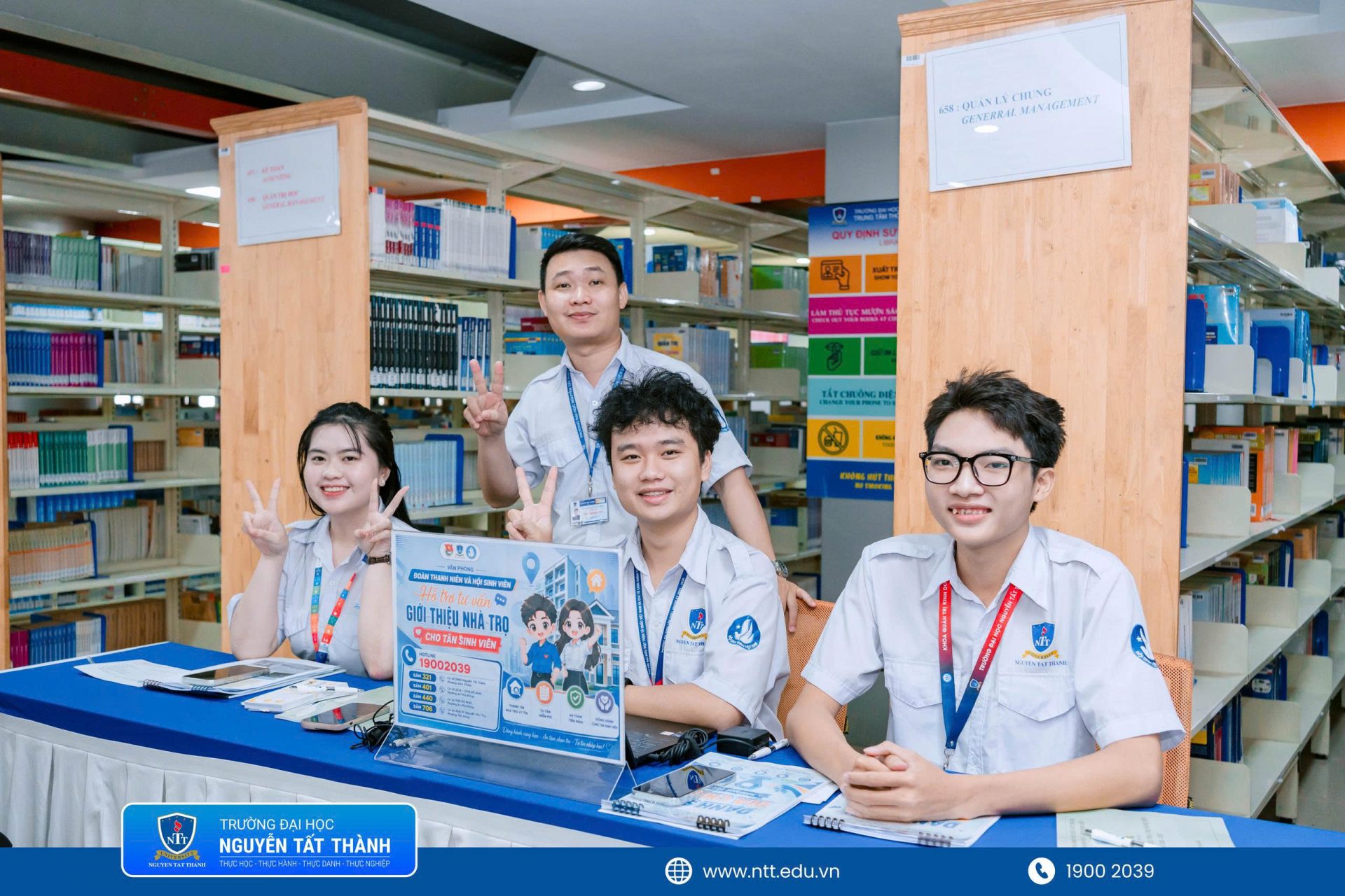 Lo lắng chuyện ký túc xá, nhà trọ khi bắt đầu cuộc sống sinh viên? Đã có đội ngũ NTTU hỗ trợ tư vấn, cung cấp thông tin để tân sinh viên và phụ huynh yên tâm hơn. 