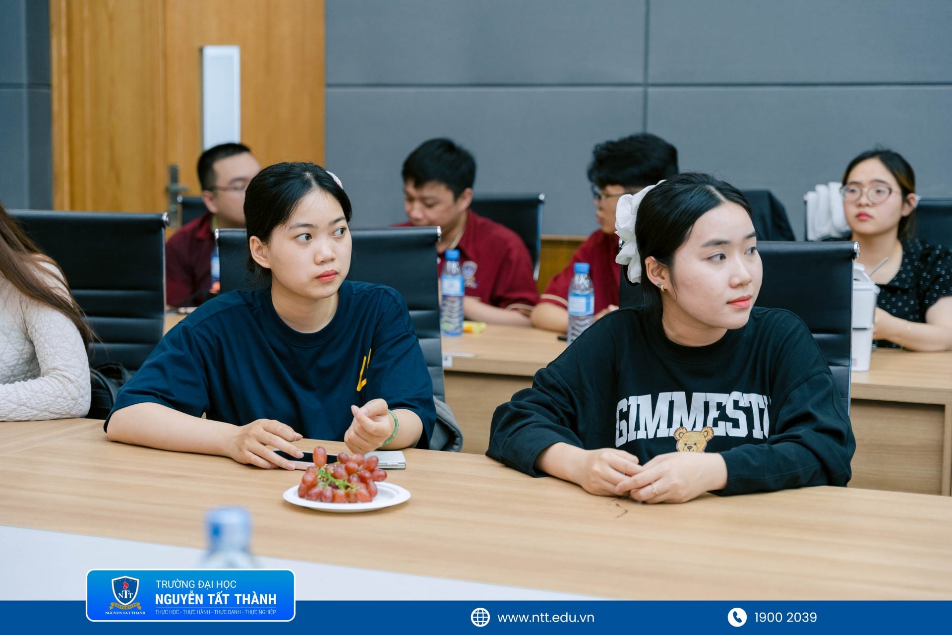 Từ hạt gạo ST25 đến MoMo, sinh viên NTTU kể câu chuyện thương hiệu