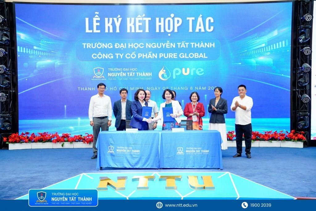 ký kết hợp tác