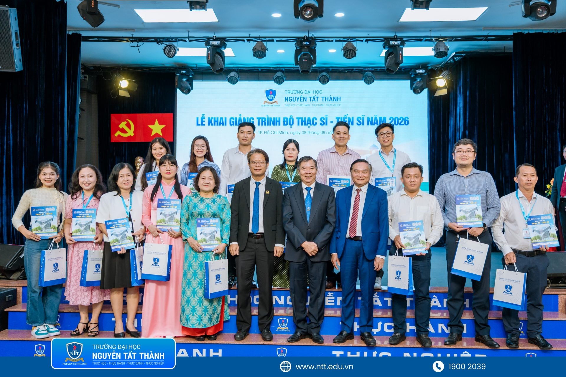 NTTU-Khai-giang-thac-si