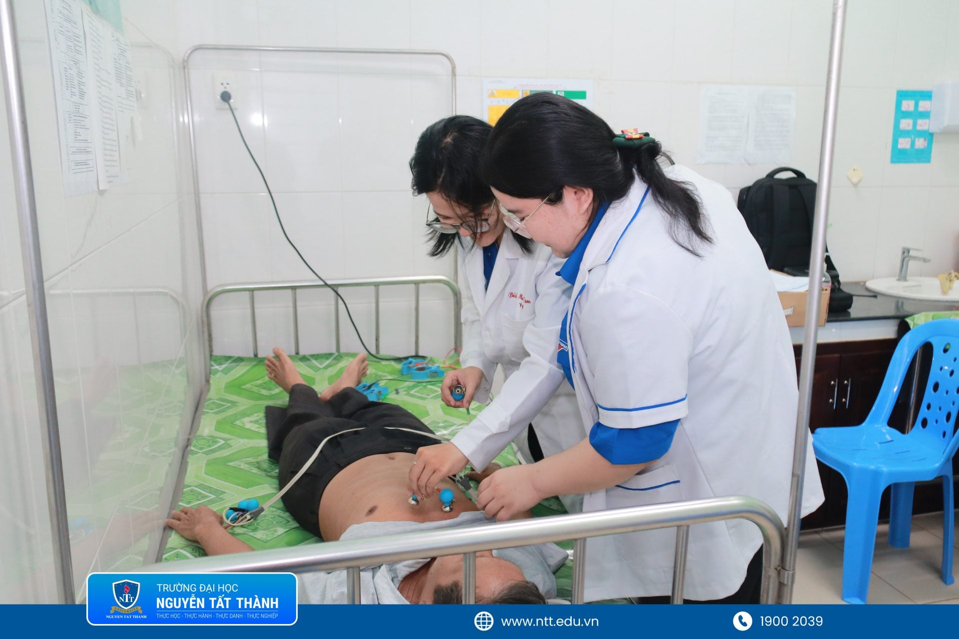 khoa Y Trường ĐH Nguyễn Tất Thành lan tỏa giá trị nhân văn qua chiến dịch Mùa hè xanh năm 2026