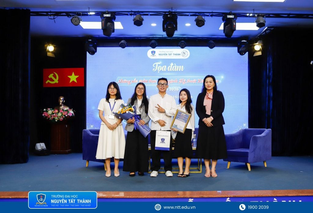 hoi thao ket noi cuu sinh vien