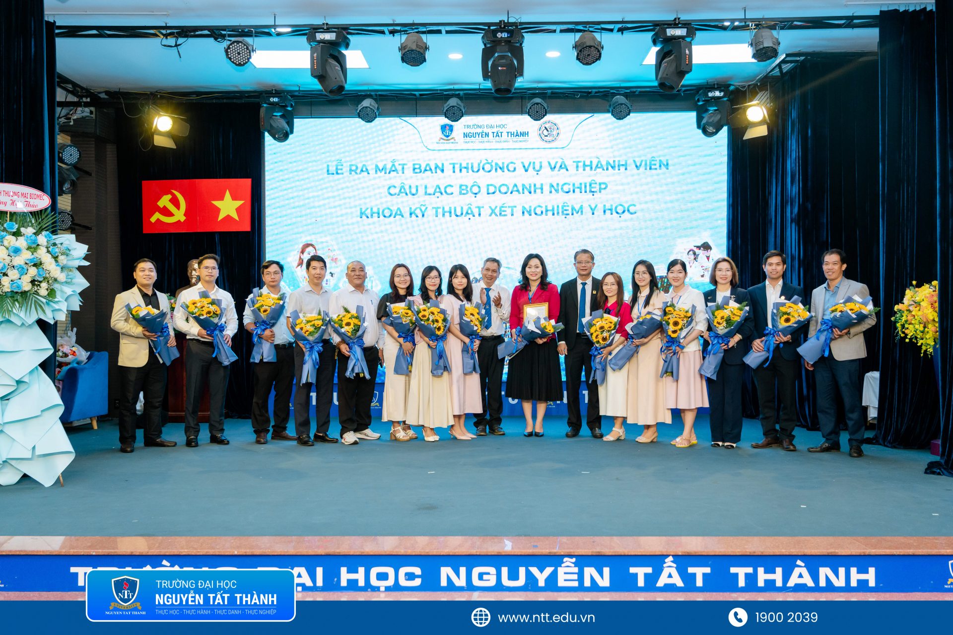 Hoi thao