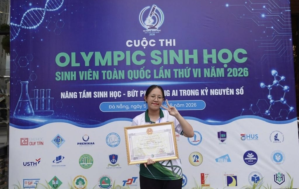 sinh viên trường đại học Nguyễn Tất Thành đạt giải