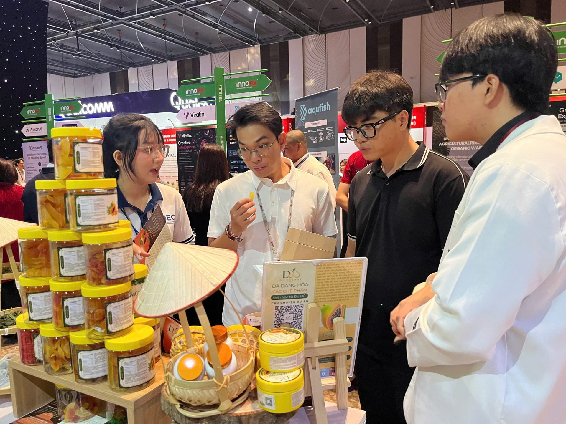 Top 10 Vietnam Youth Startup