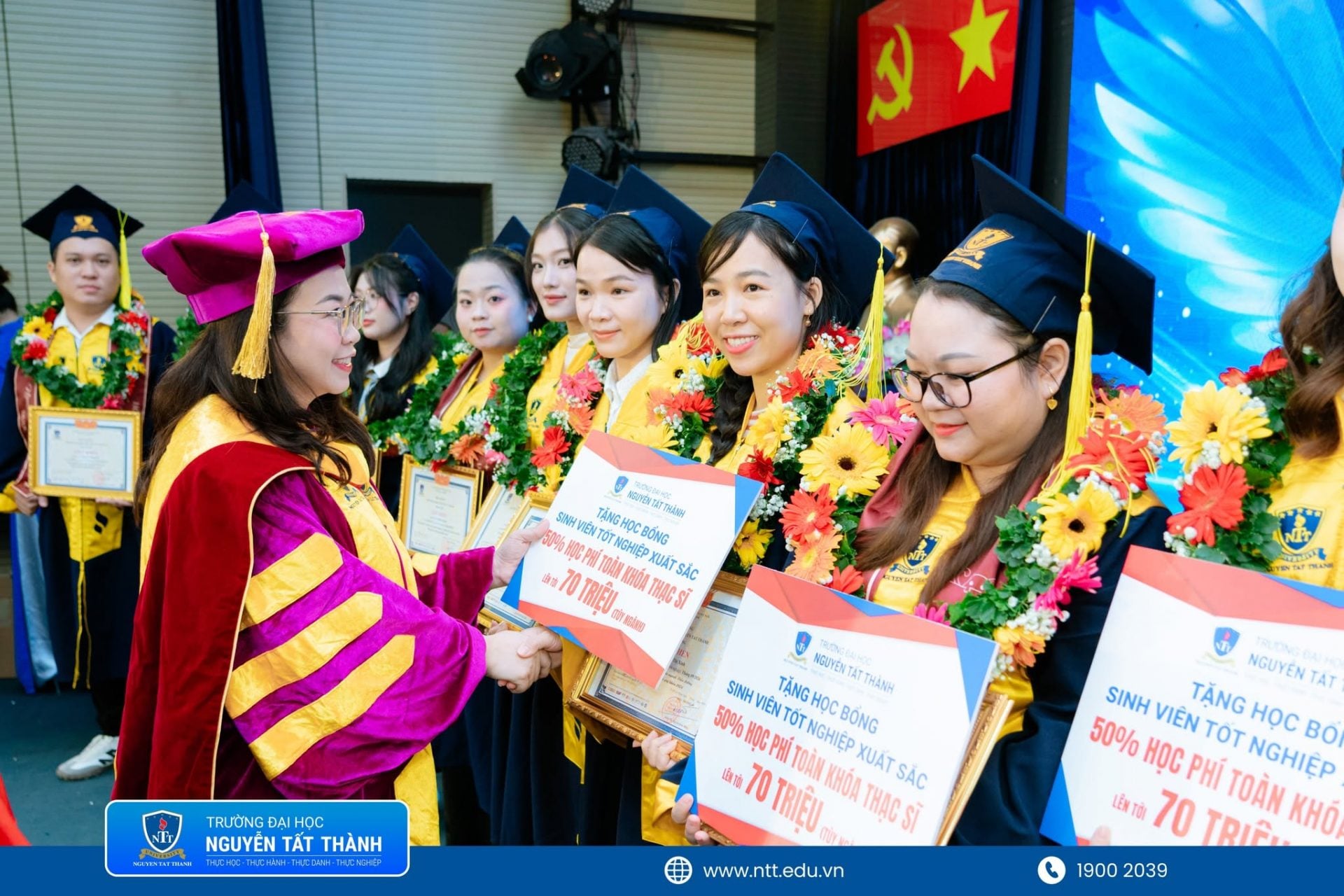 Chính sách học bổng dành cho 16 chương trình đào tạo thạc sĩ mở thêm cơ hội để cựu sinh viên NTTU tiếp tục học tập và phát triển chuyên môn sau tốt nghiệp