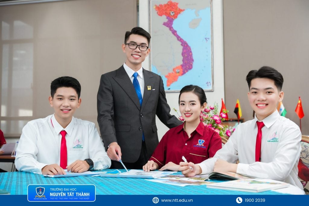 Du lịch từ xa NTTU: Học vận hành ngành dịch vụ trong thời đại số