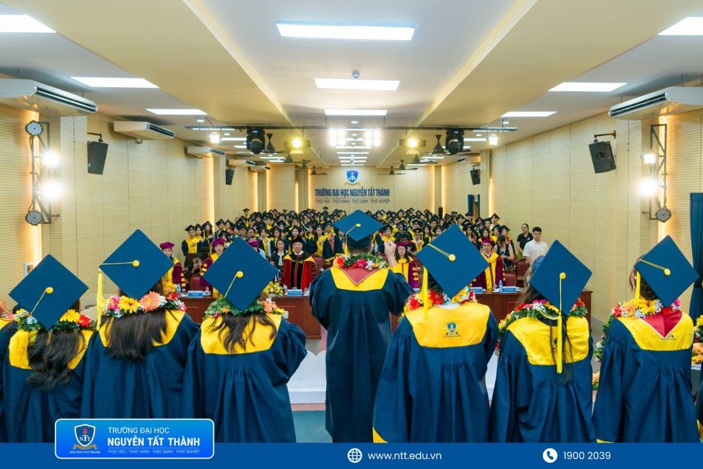 Lễ tốt nghiệp NTTU đợt 2 năm 2026