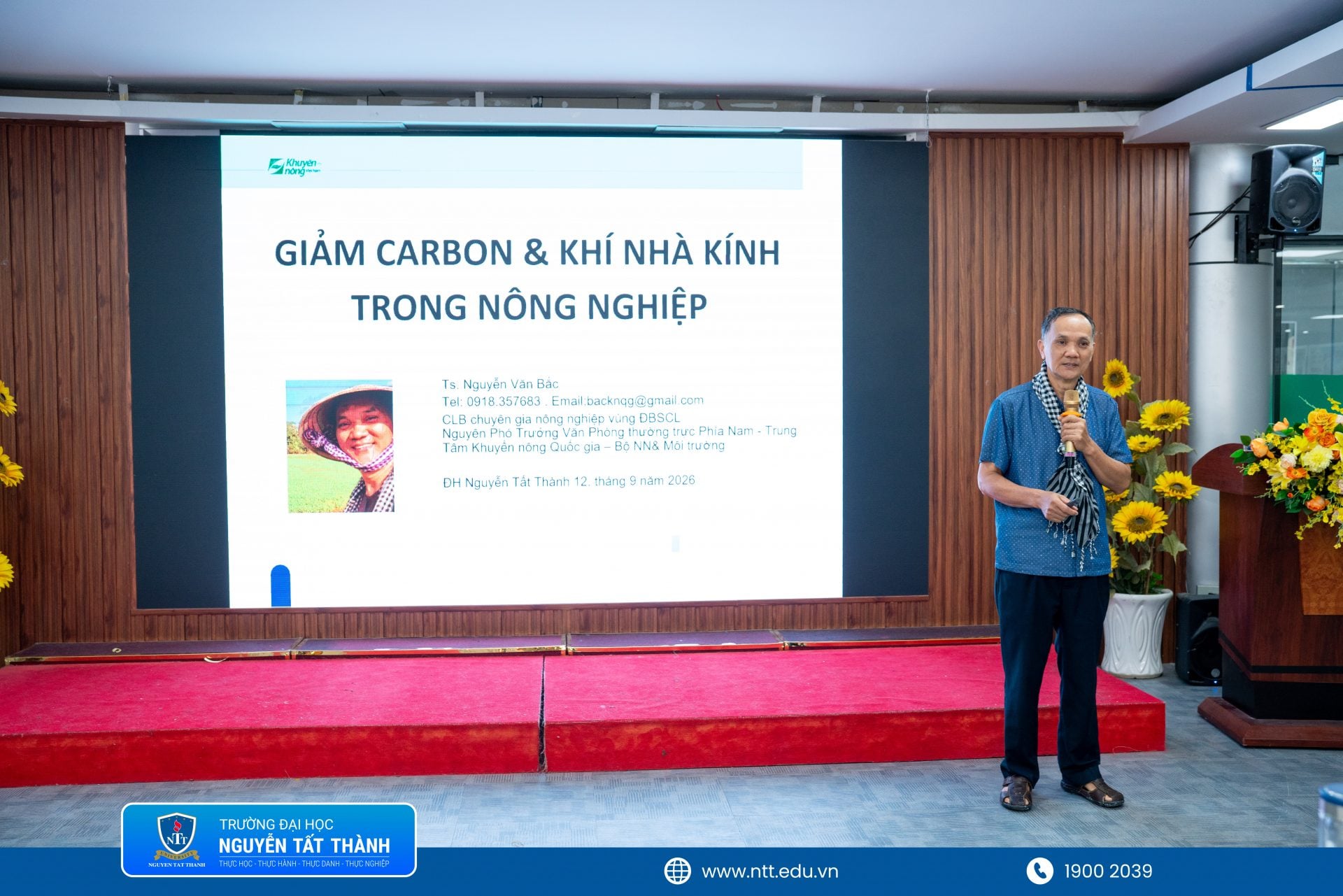 Ngay-hoi-moi-truong-NTTU
