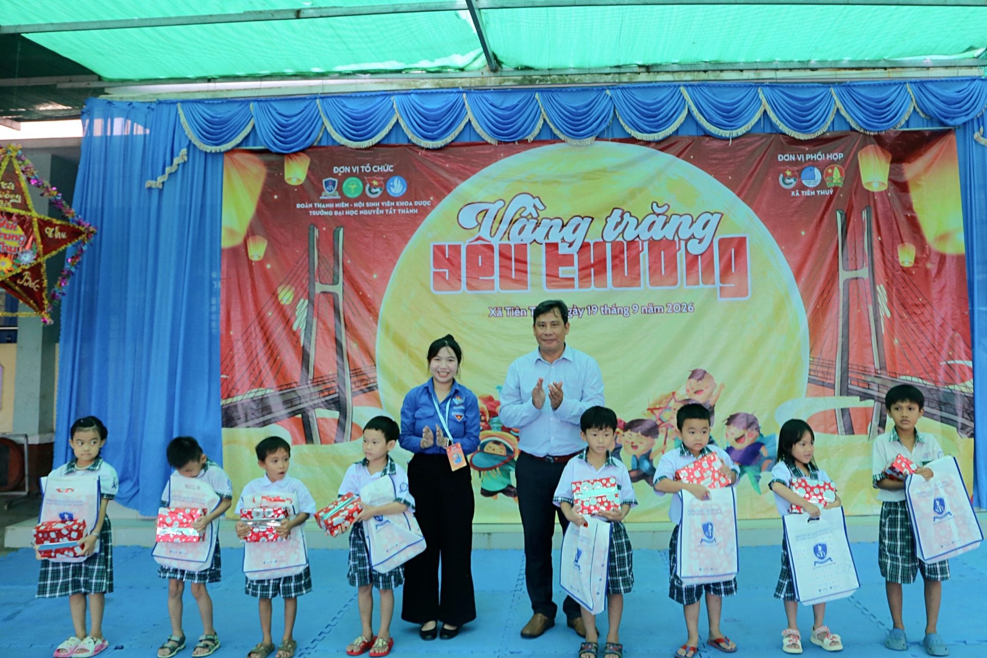 Trung thu cho em 2026