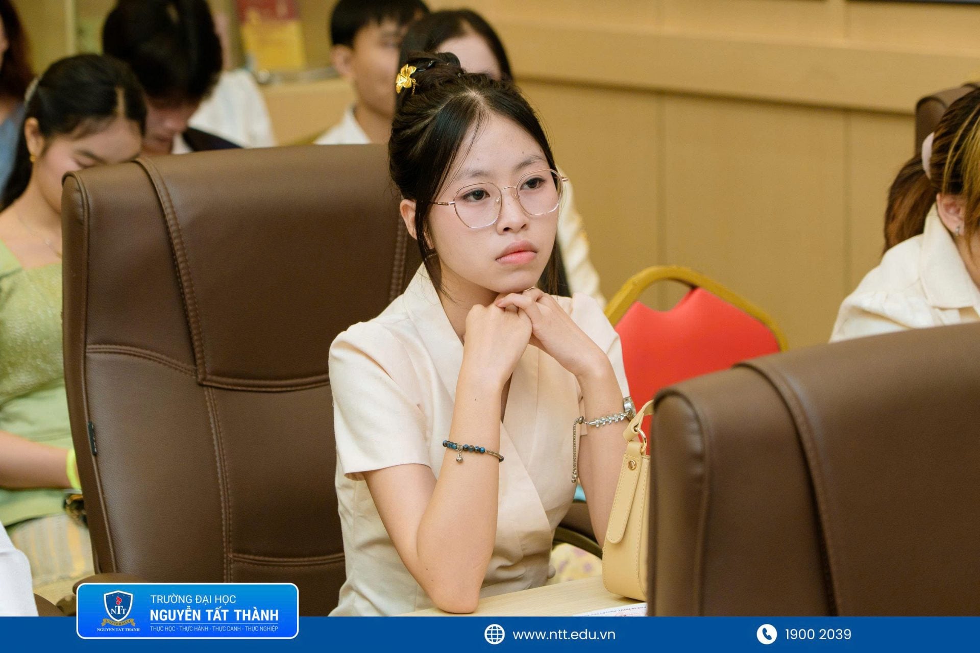 Trường Đại học Nguyễn Tất Thành tổ chức Lễ tiếp nhận và nhập học cho 46 tân sinh viên quốc tế khóa 2026, tiếp tục thúc đẩy hợp tác giáo dục và giao lưu văn hóa giữa các quốc gia