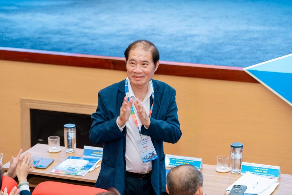 TS. Huỳnh Kỳ Trân