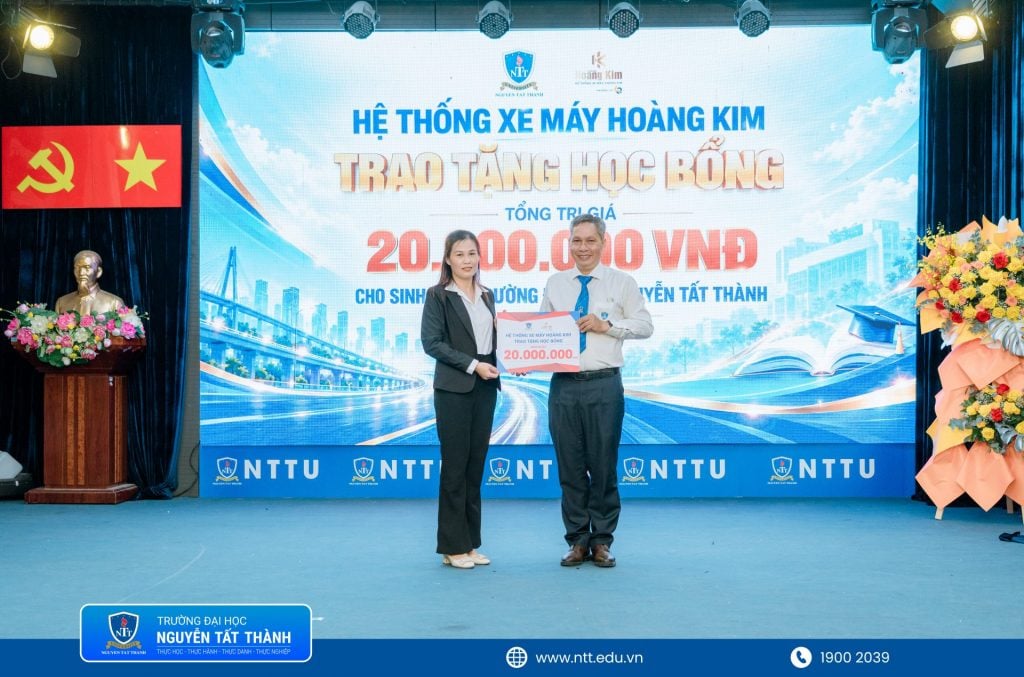 Trao học bổng