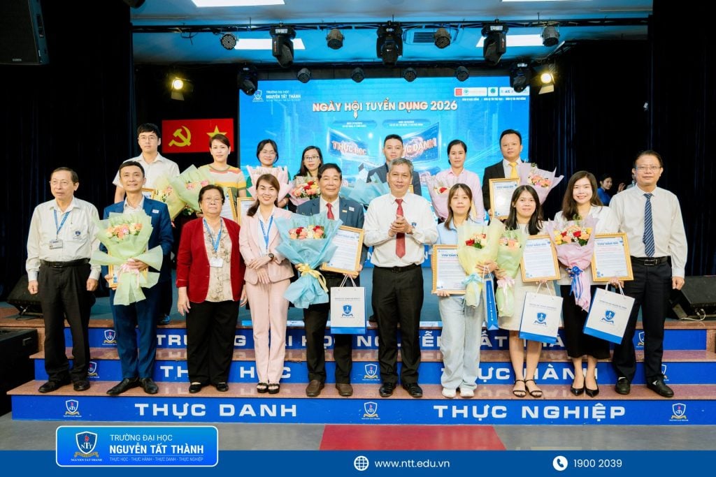 chụp hình lưu niệm