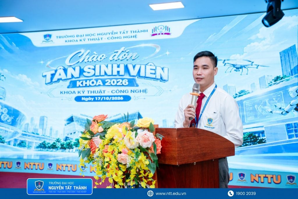 TS. Dương Hoàng Long, Phó trưởng khoa Kỹ thuật – Công nghệ, kiêm Trưởng Bộ môn Ô tô 